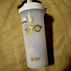 NWT Harry Potter 28ox blender bottle